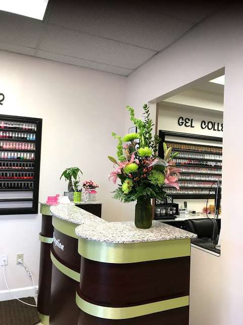 Vivian Nails & Spa Vivian Nails & Spa
